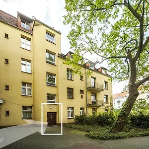 Apartament Very Berry - K Jadwigi 58 - Old Apartment, Self Check In 24h! 